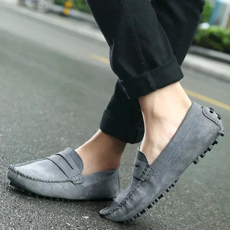 Slip-on casual in camoscio
